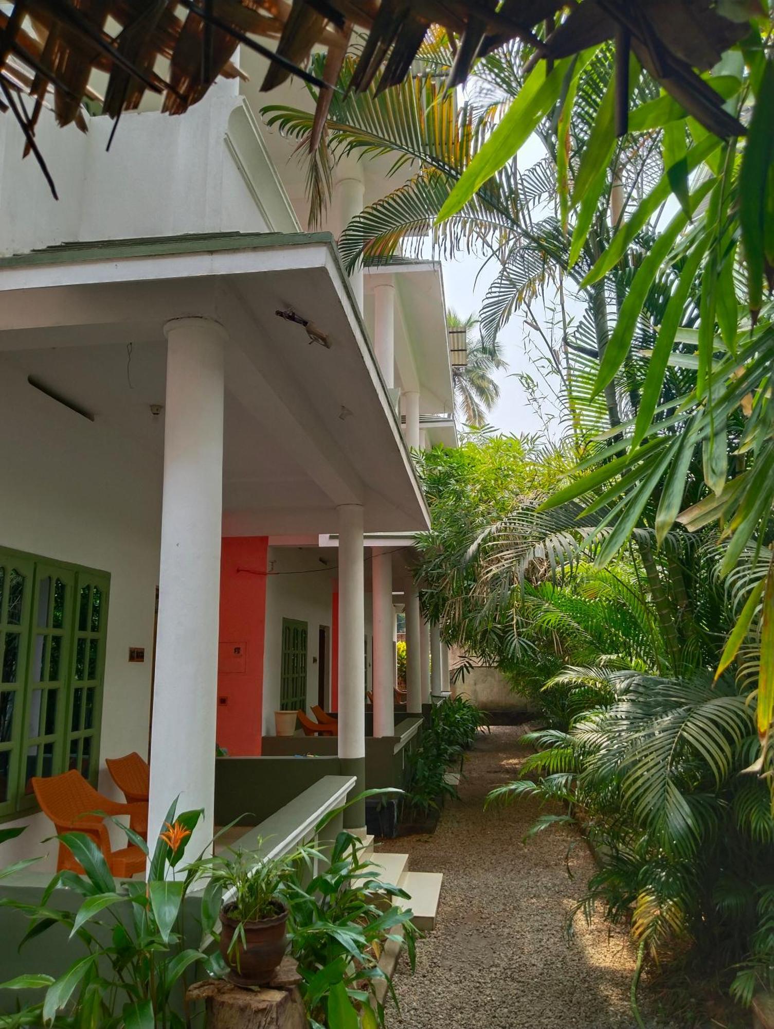 Golden Stay Varkala Luaran gambar